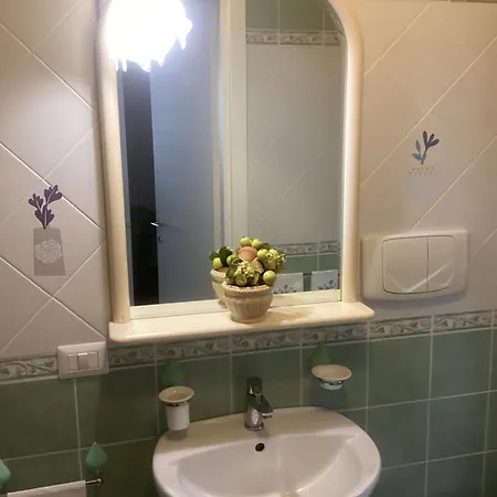 アパート Casa Adriana *