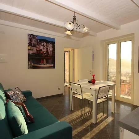 アパート Casa Adriana *